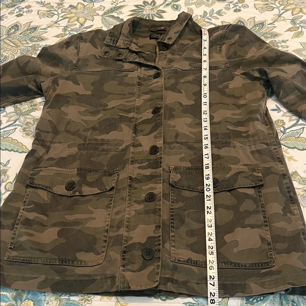 Lucky Brand camo jacket, size M. - Picture 7 of 14